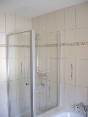 images/Referenzen/fliesen/big_29119972_0_300-400.jpg#joomlaImage://local-images/Referenzen/fliesen/big_29119972_0_300-400.jpg?width=300&height=400